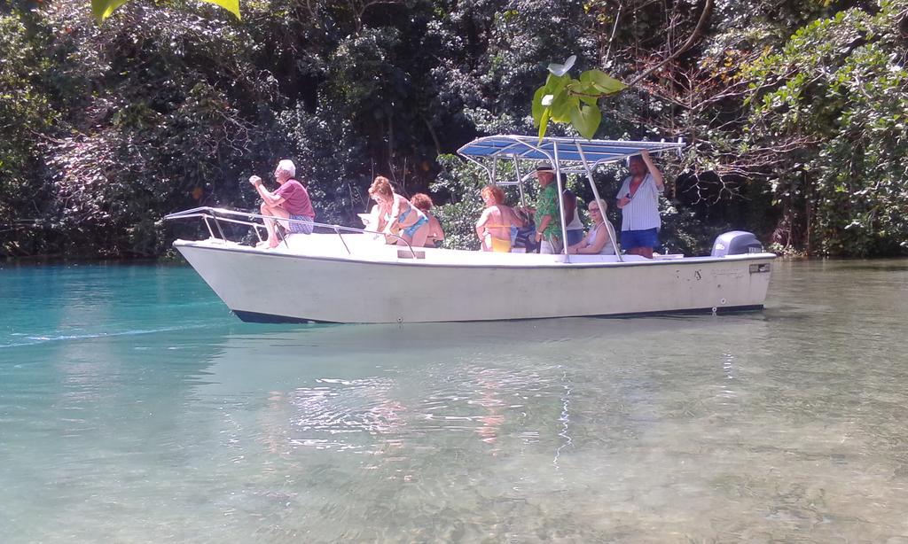 San San Tropez Port Antonio Exterior foto
